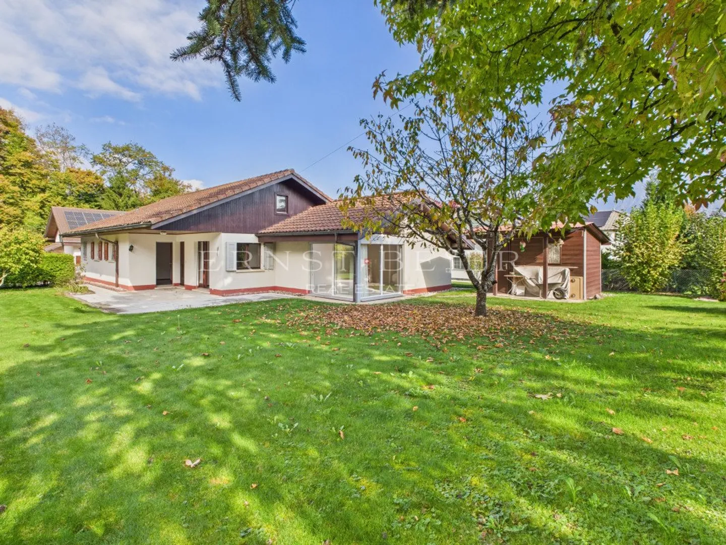 Beautiful detached villa on the ground floor, in a quiet and green area - Photo 1 of 13
