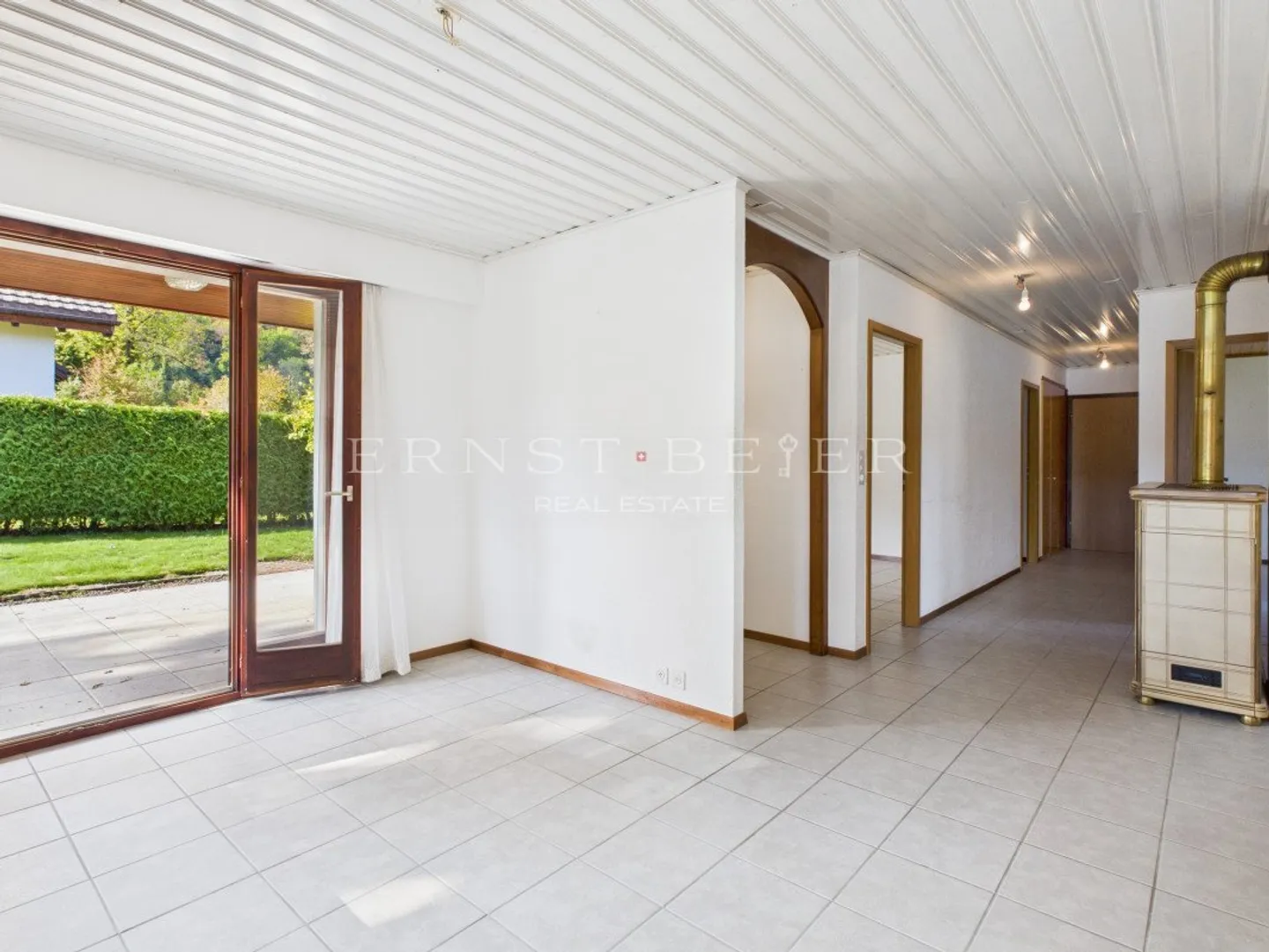 Beautiful detached villa on the ground floor, in a quiet and green area - Photo 3 of 13