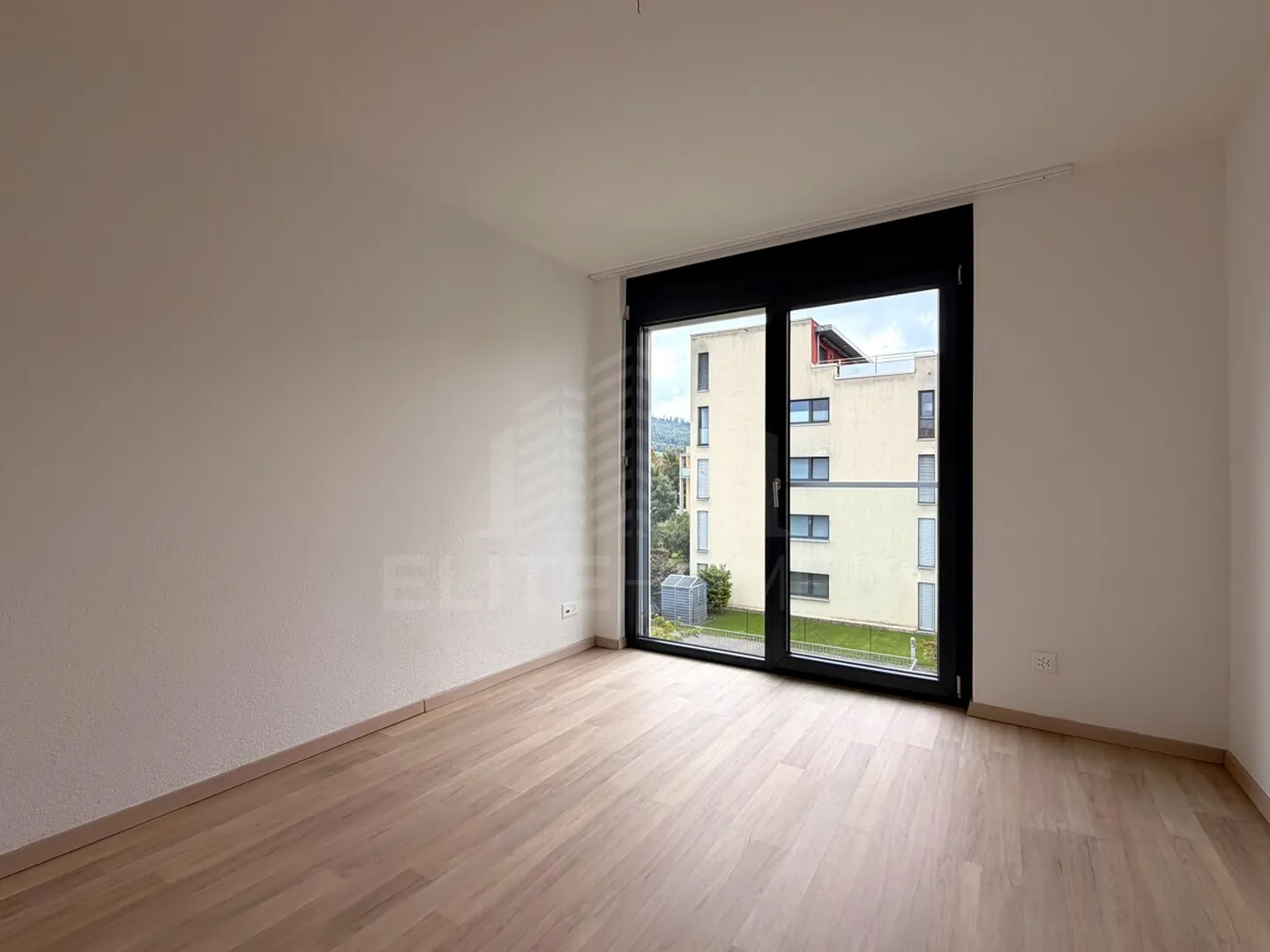 Wohnung kaufen - Foto 3 von 9