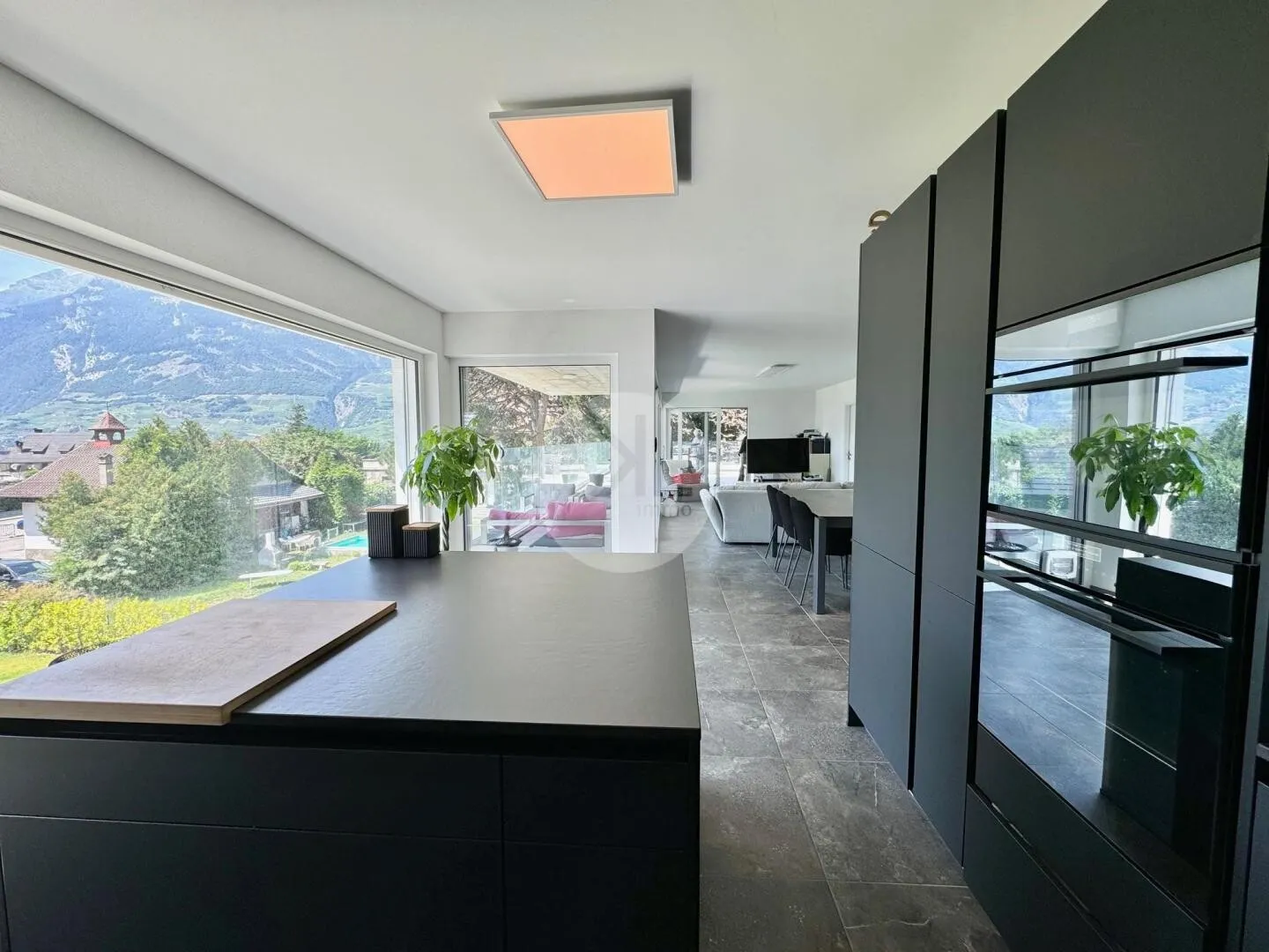 Riddes – Excellent, spacieux et lumineux avec grande terrasse et suite parentale - Photo 5 sur 13