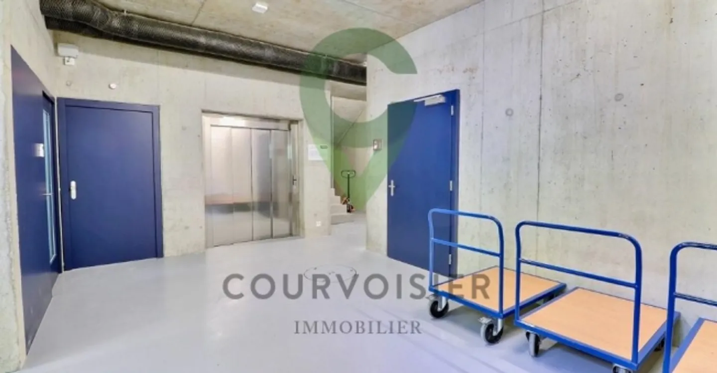 Lager - Foto 4 von 12