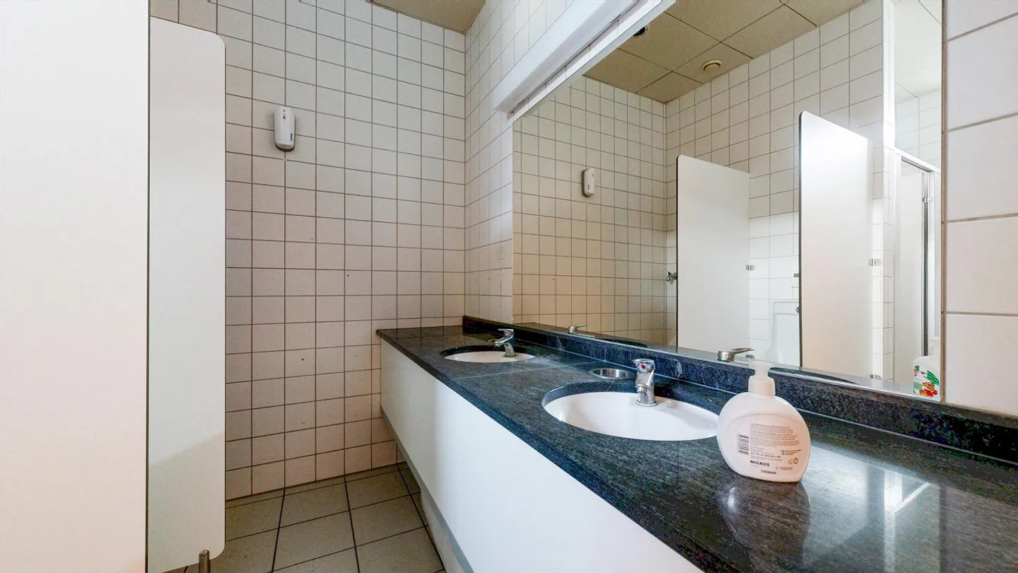 Gewerbe in Biel/Bienne - Photo 10 sur 11