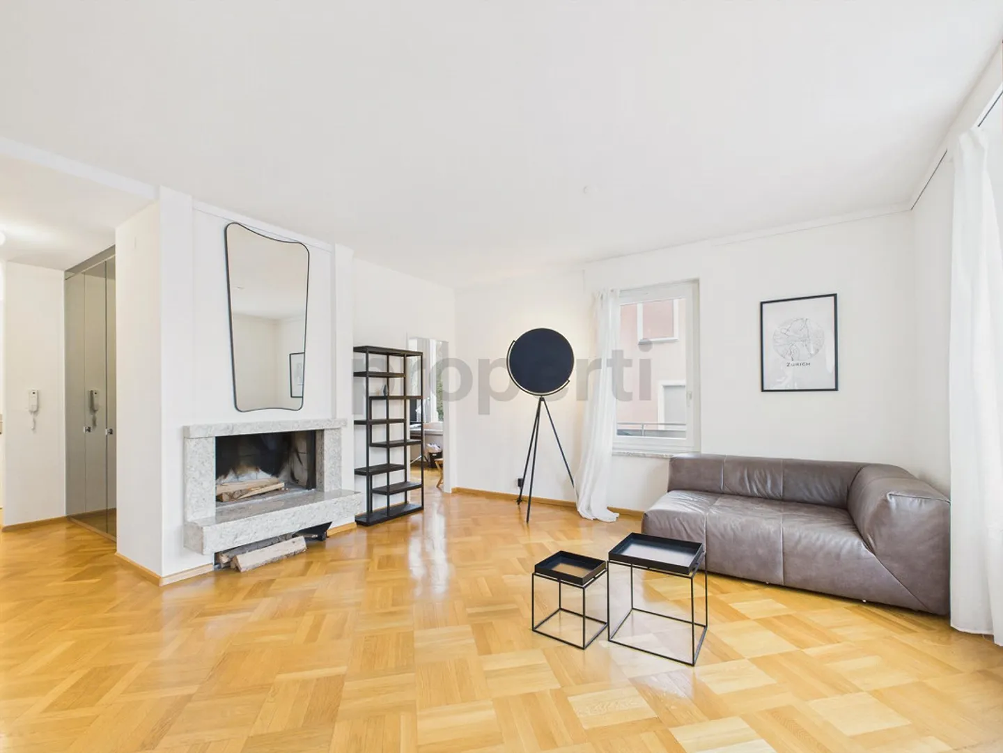 Appartement lumineux de 3,5 pièces avec balcon à Zurich - Photo 1 sur 11