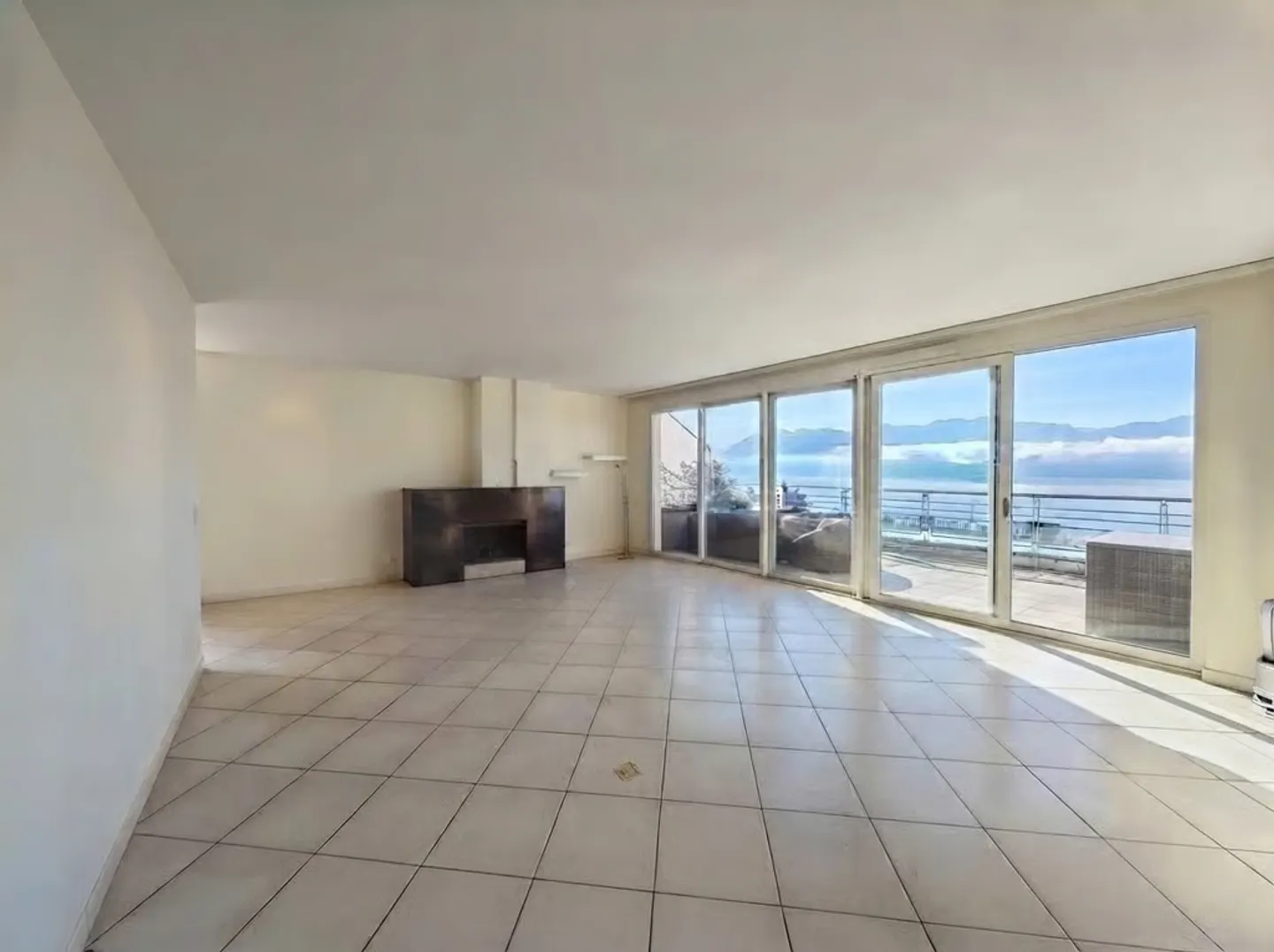 Appartement avec vue à 180° - Photo 3 sur 10