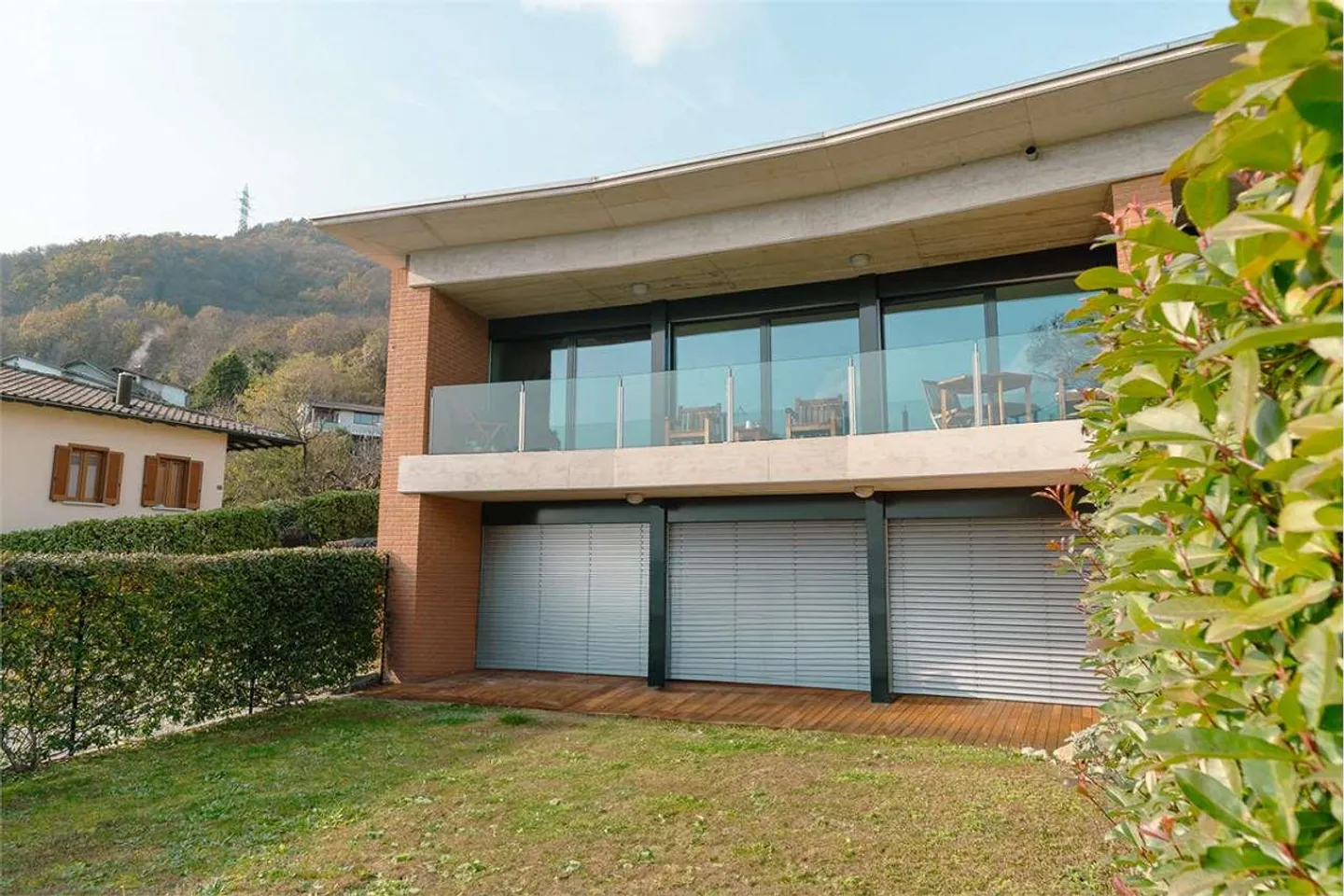 Gravesano: elegante appartamento di 3,5 locali con vista panoramica - Foto 9 di 9