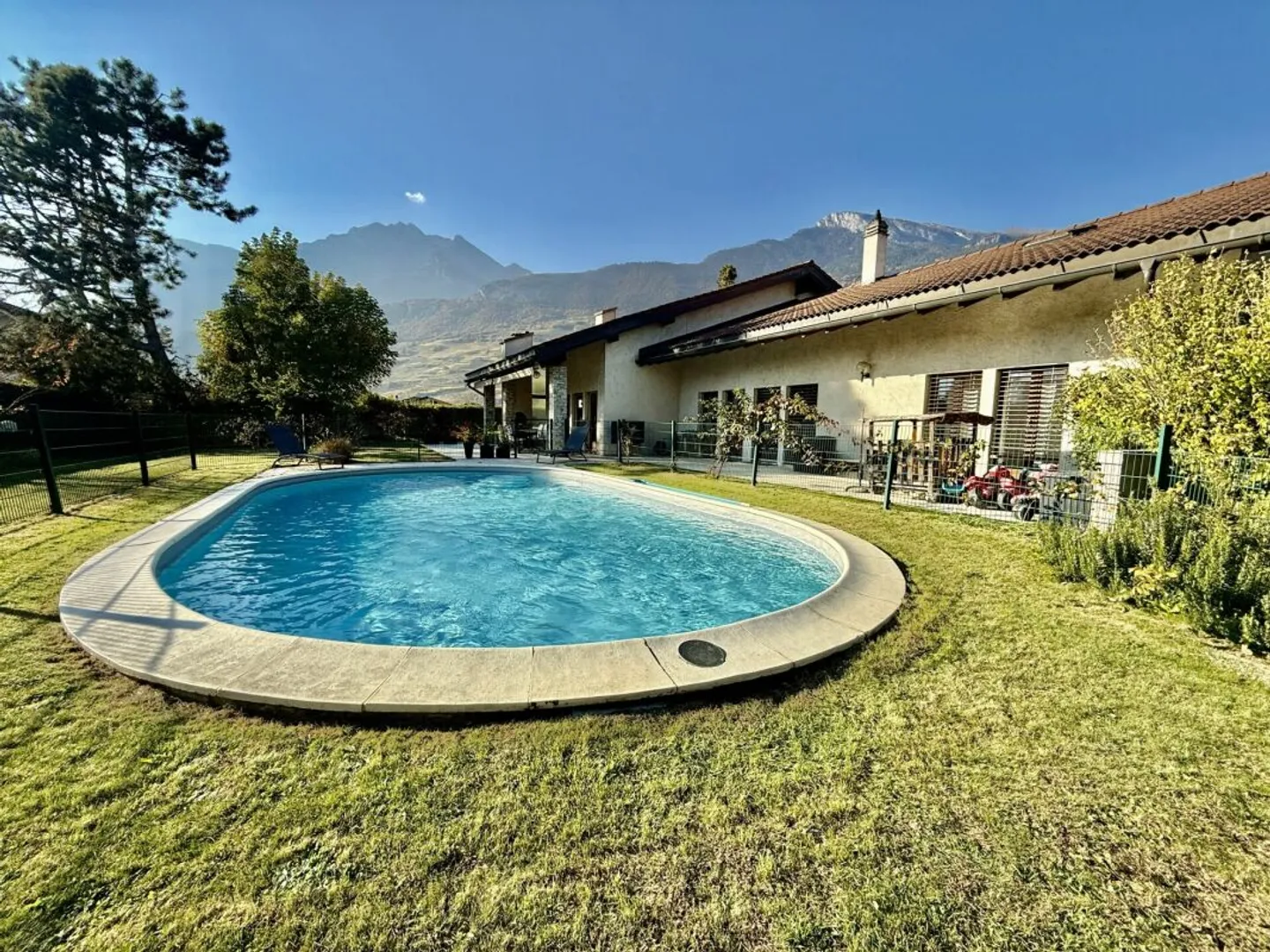 Vétroz, villa individuale con piscina - Foto 11 di 13