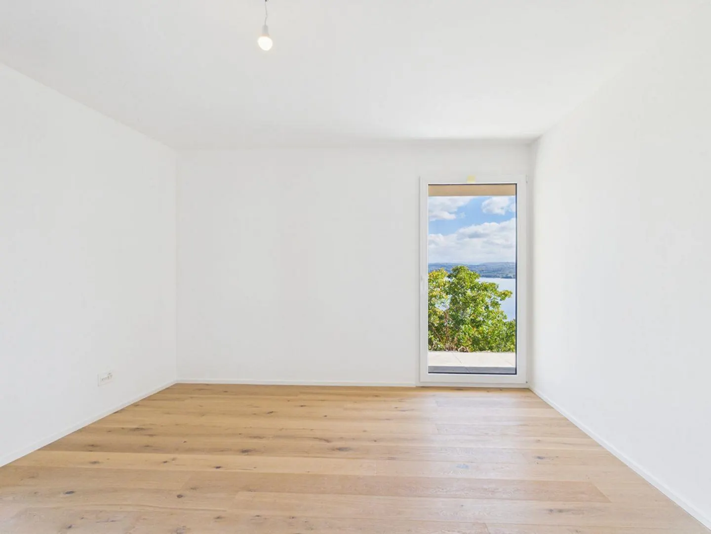 Villa neuve avec vue sur le lac - Photo 14 sur 19