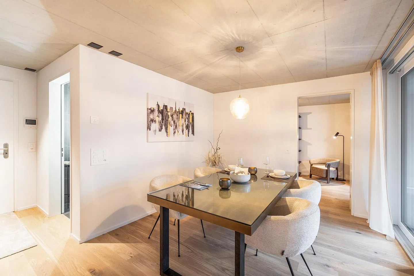 Exclusive 2.5 Room Penthouse Apartment with Two Spacious Terraces - Photo 5 of 12