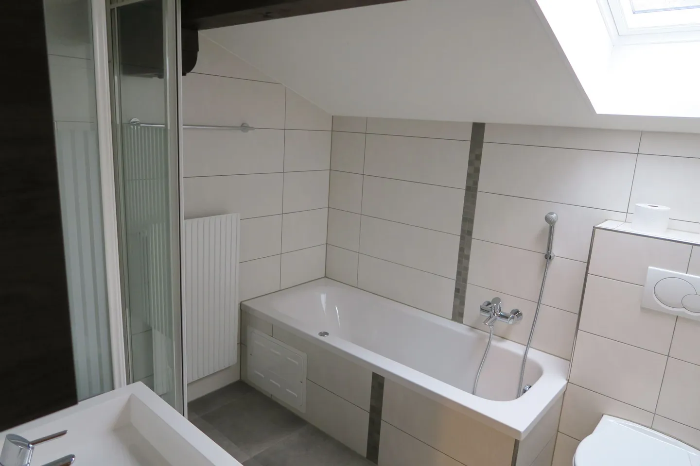 Incantevole appartamento 3½ camere in un chalet - Foto 5 di 5