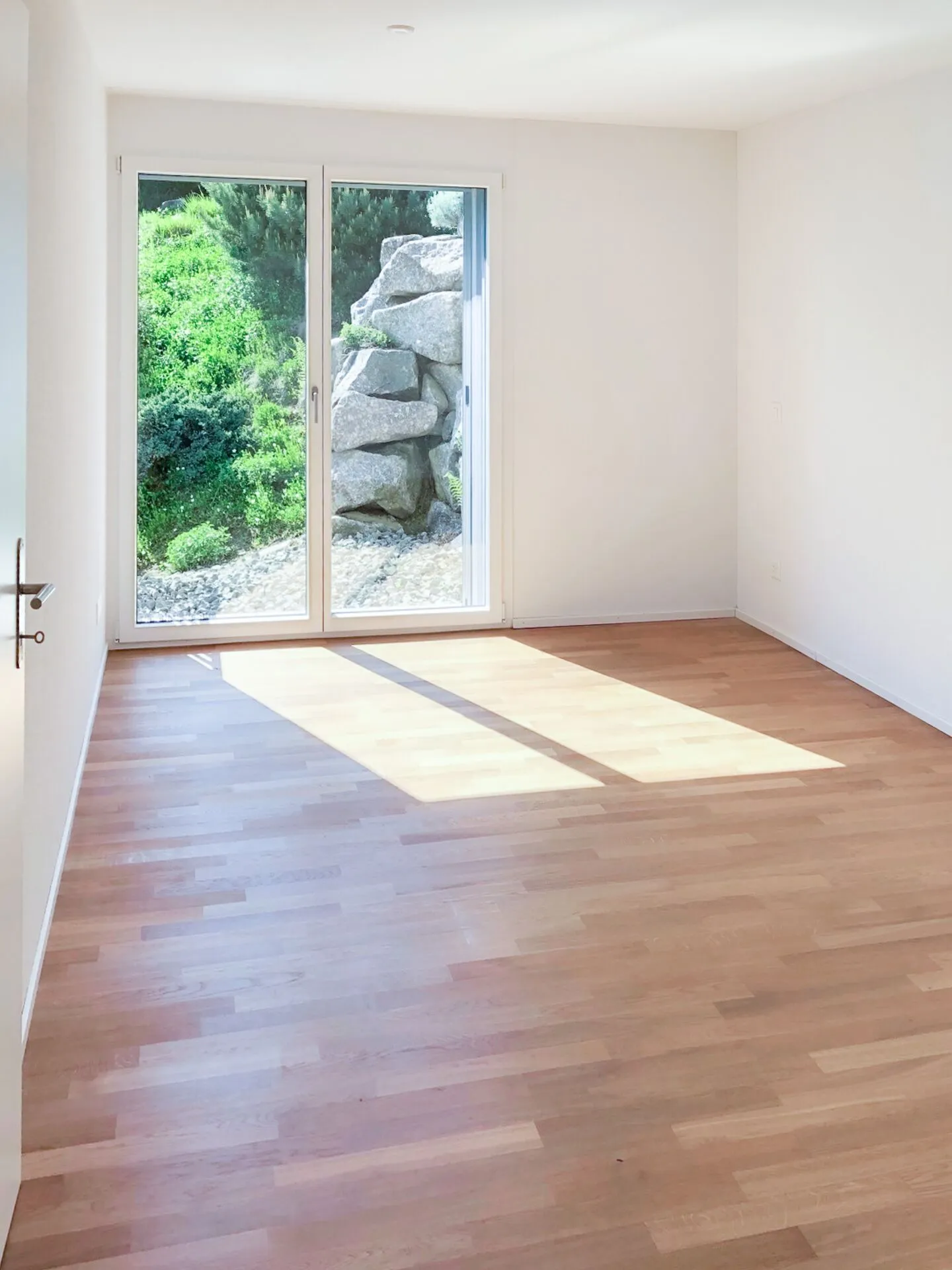 Vivere al sole con ampia terrazza e vista panoramica sulla natura - Foto 5 di 10