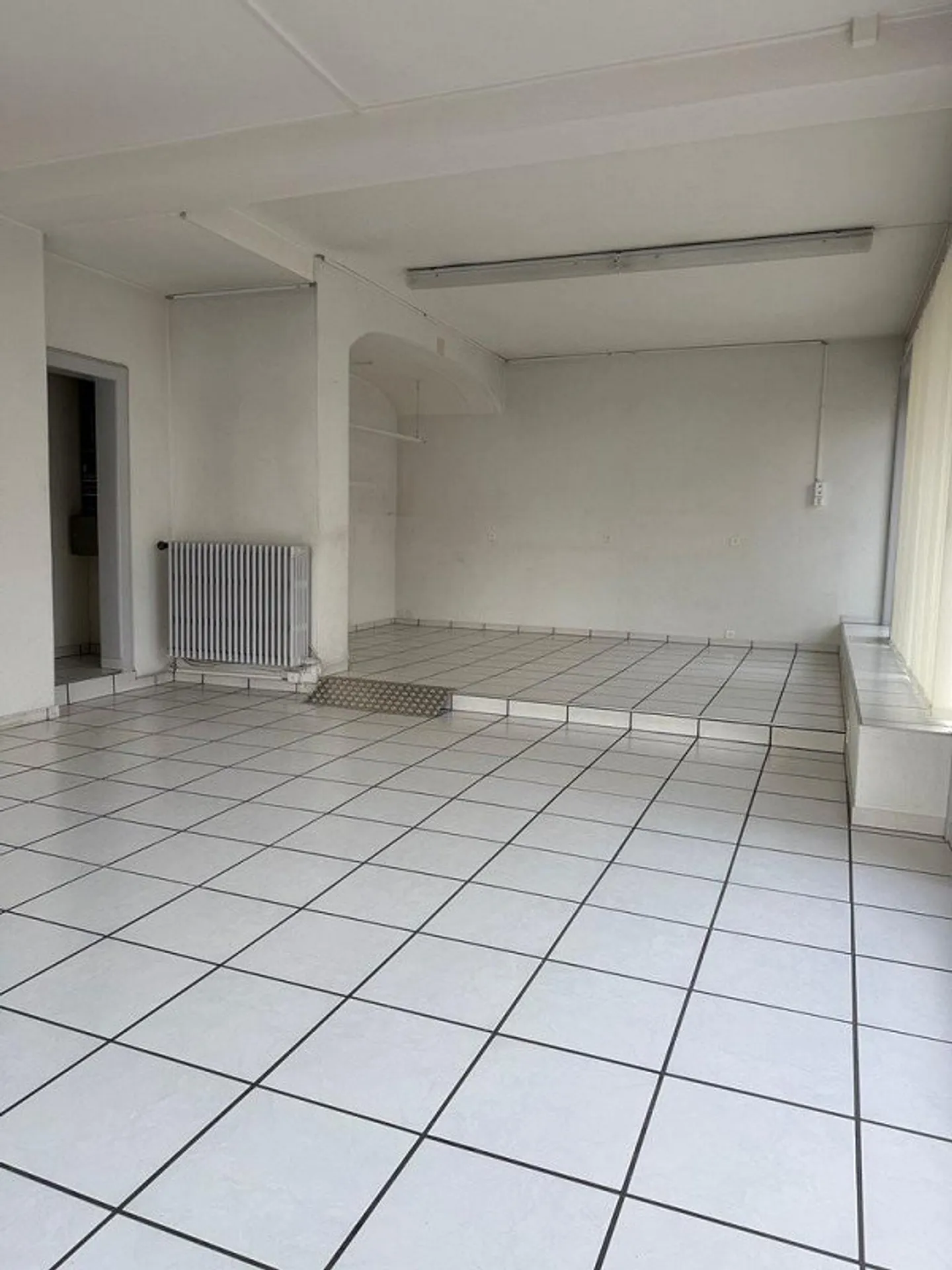 Verwirklichen Sie Ihre Geschäftsidee an bester Sichtlage in Biel! - Foto 5 von 8