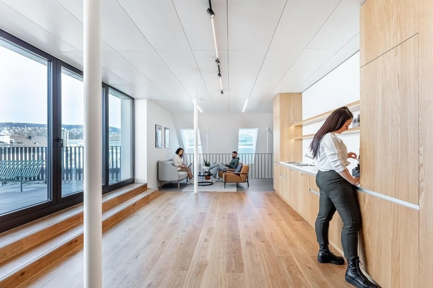 Bureaux ouverts entièrement équipés pour vous et votre équipe à Spaces Seefeld - Photo 12 sur 12