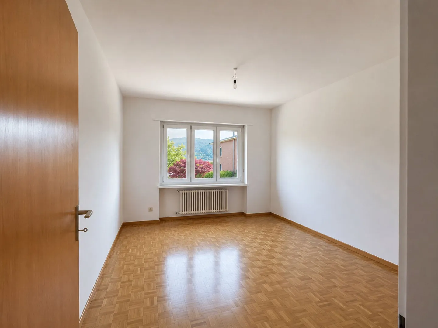 Appartamento in affitto a Novazzano con 3,5 stanze in una casa bifamiliare con grande terrazza e accesso diretto al giardino - Foto 9 di 12