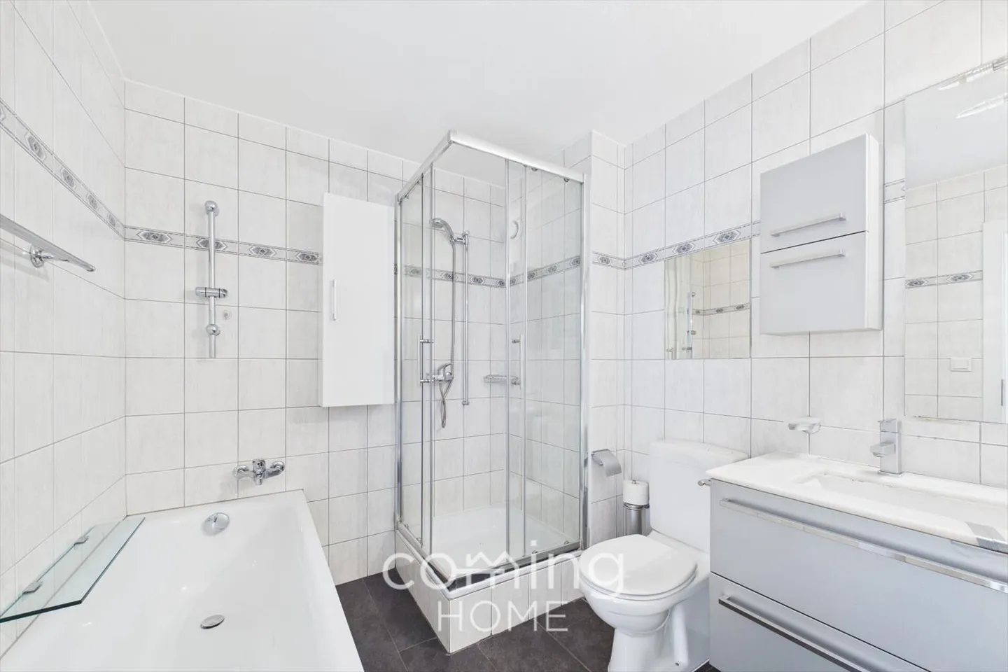 Appartement moderne de 4,5 pièces à Visp - emplacement central avec balcon et confort - Photo 6 sur 10