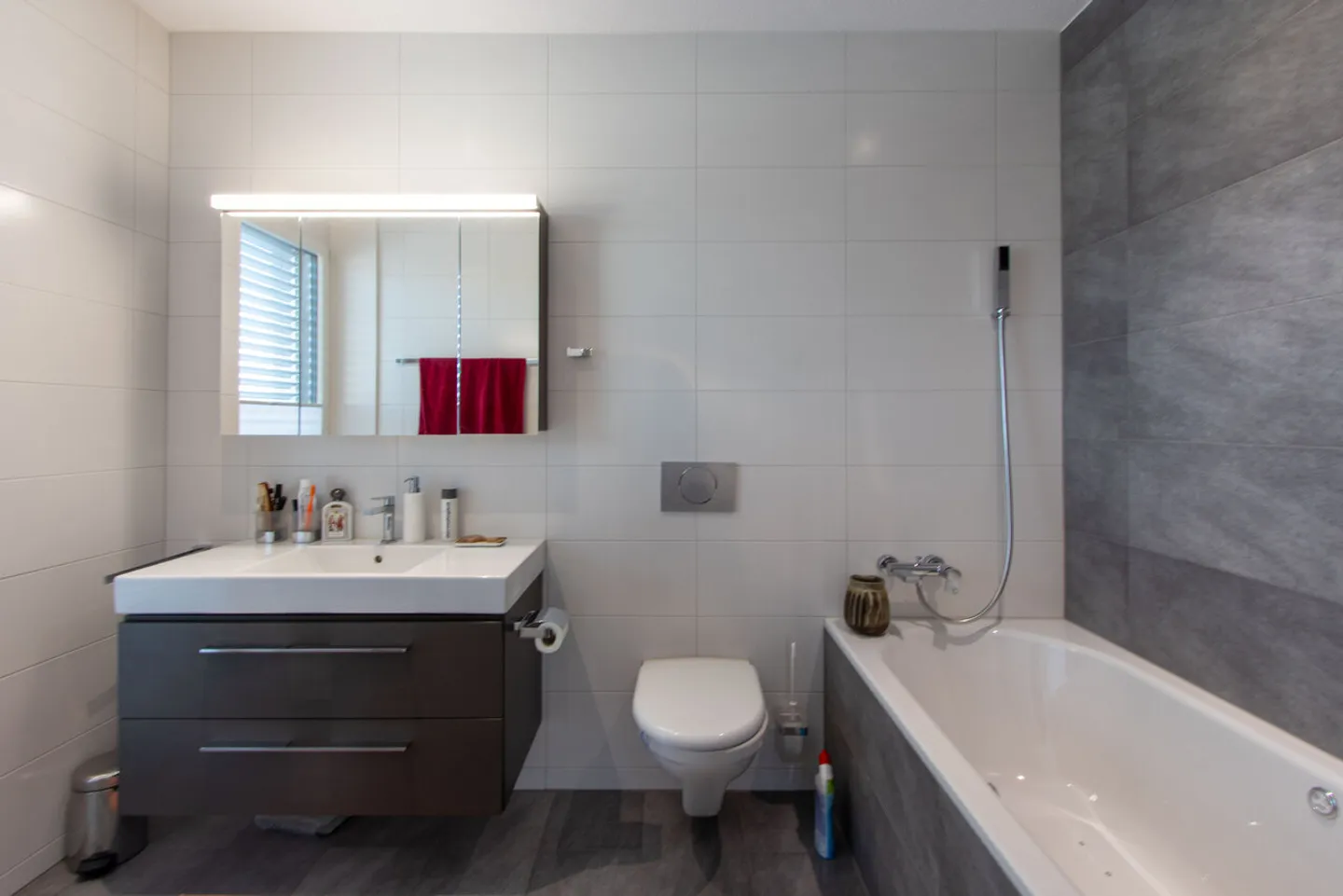 Moderne 3½-Zimmer-Wohnung in Murten - Foto 10 von 12