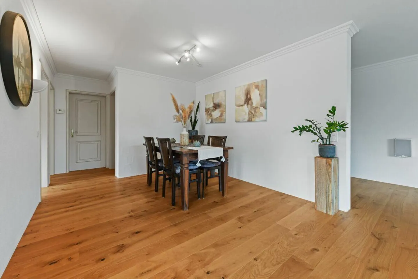 Villa con appartamento, piscina e vista panoramica - una casa piena di possibilità - Foto 7 di 30