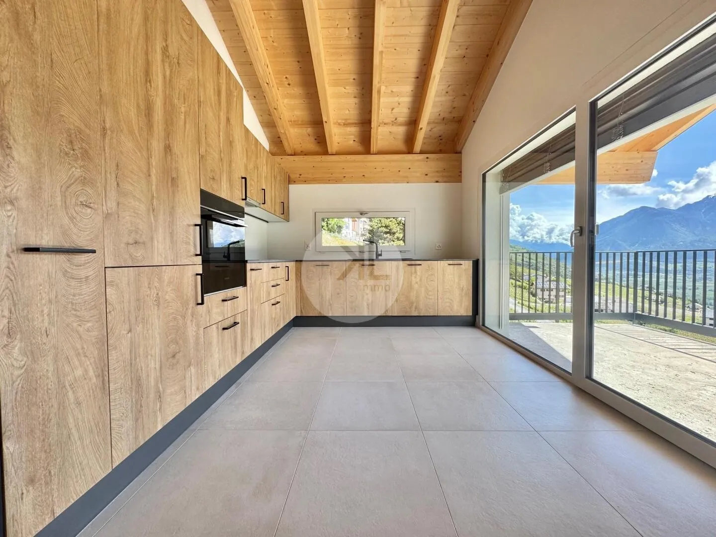 Penthouse for sale - Photo 1 of 8