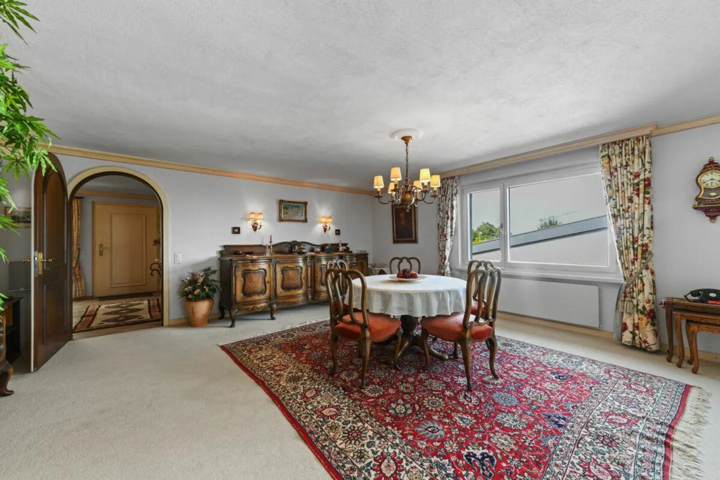 Villa con appartamento, piscina e vista panoramica - una casa piena di possibilità - Foto 19 di 30