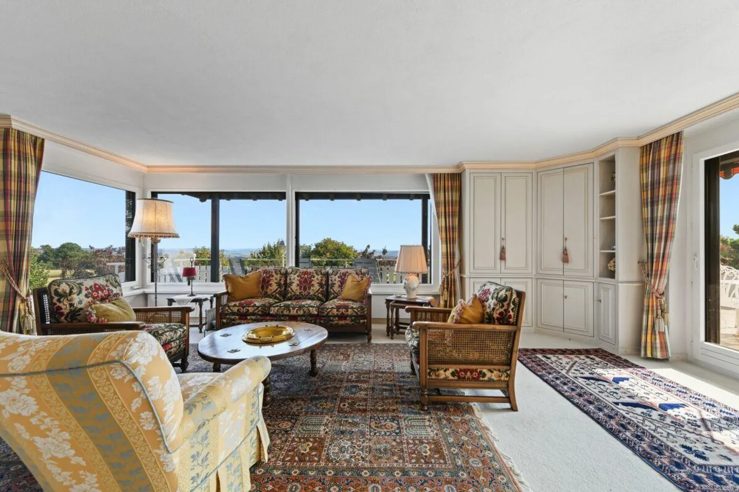 Villa con appartamento, piscina e vista panoramica - una casa piena di possibilità - Foto 21 di 30