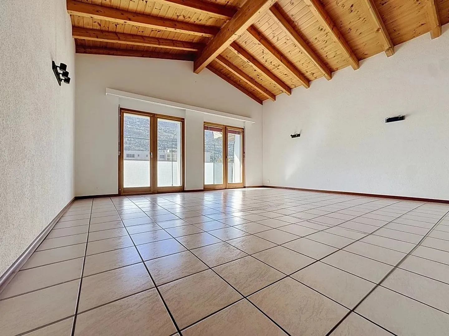 Spacious Apartment in Sion - Photo 1 of 13