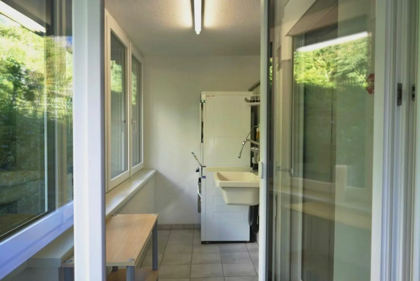 Appartamento duplex esclusivo di 5½ locali con vista panoramica sul lago e sulle montagne - Foto 18 di 29