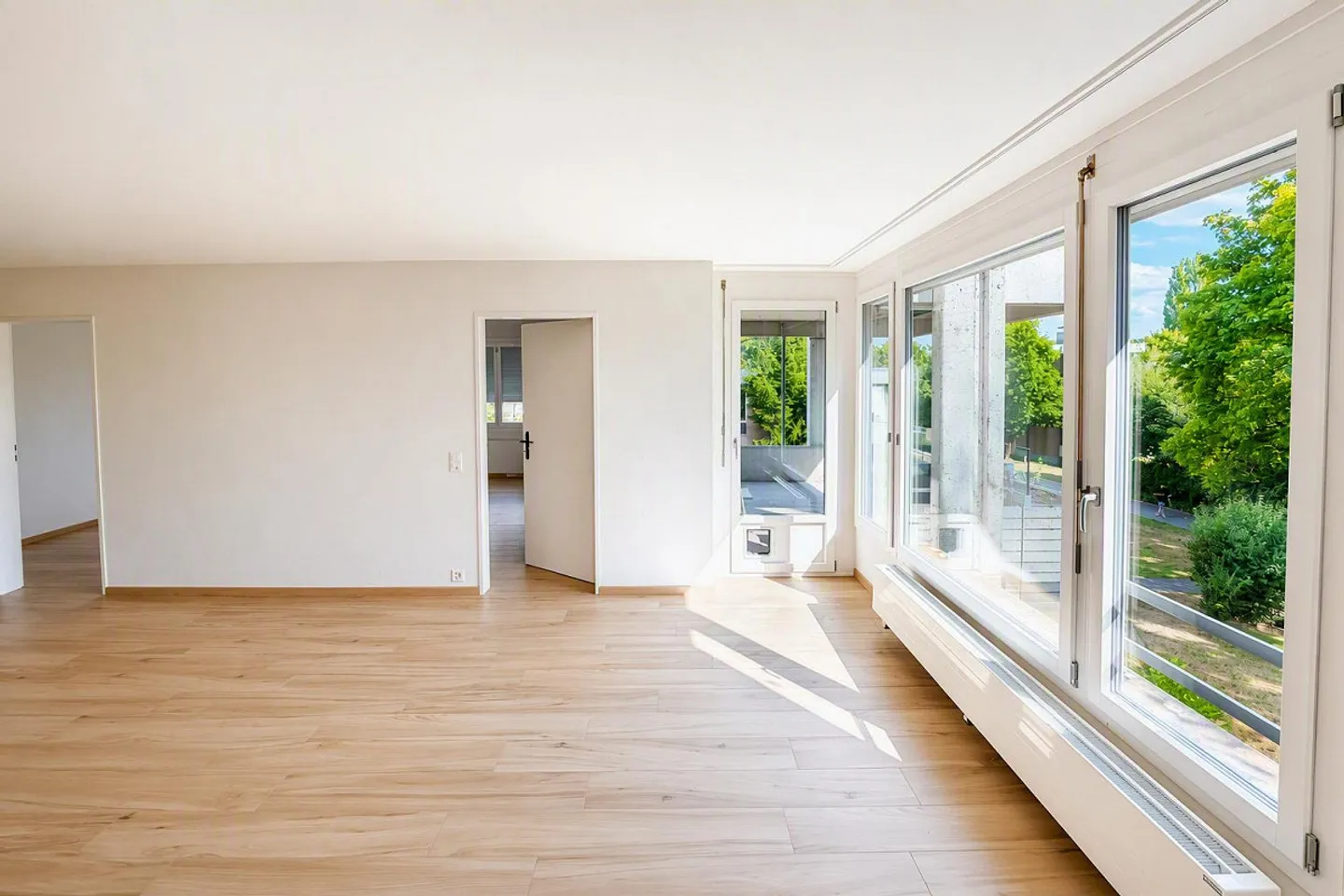 appartement 3.5 entièrement rénové - Photo 1 sur 15