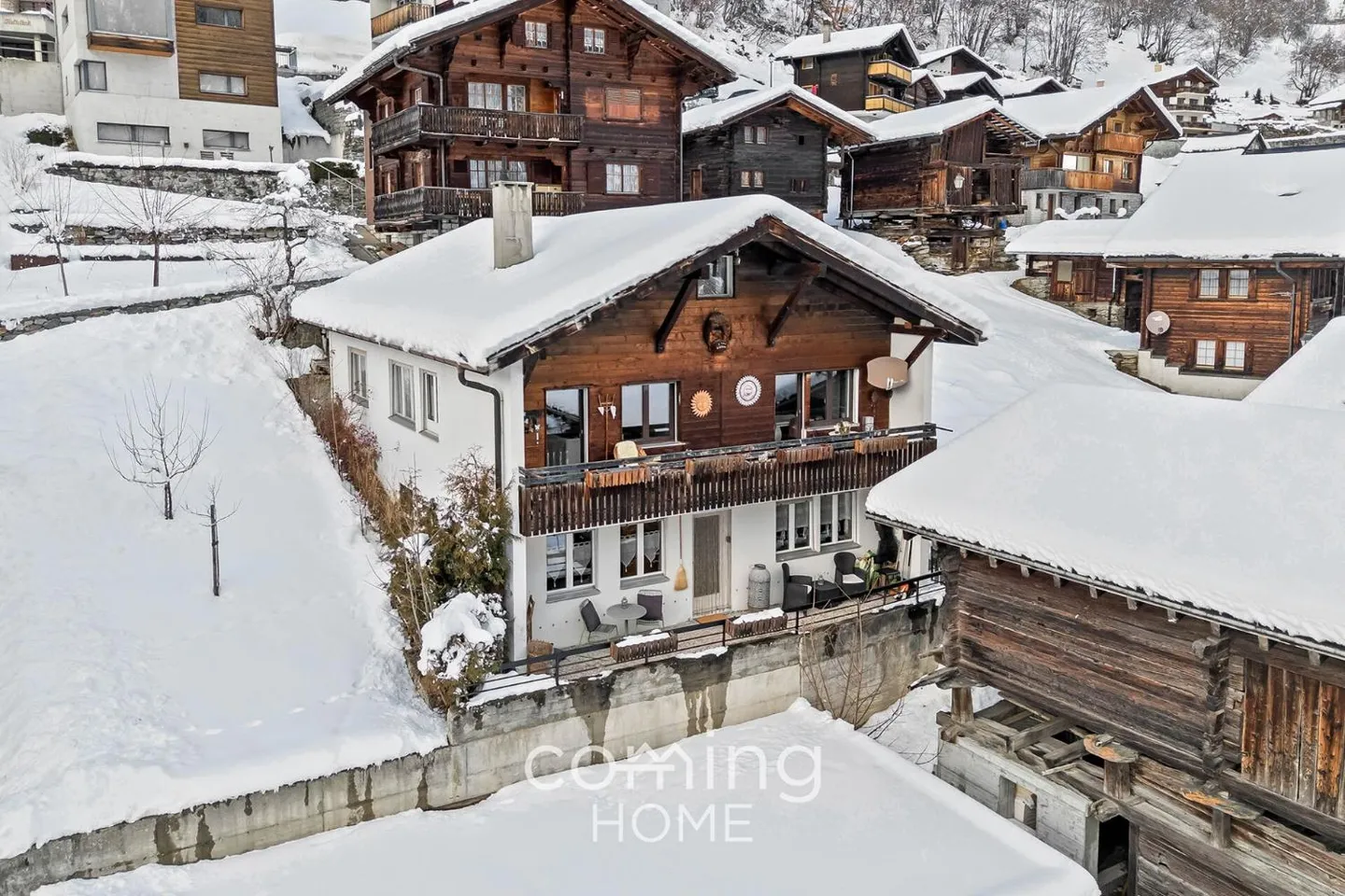 Votre rêve de vacances ou de résidence dans le Lötschental, maison individuelle avec un appartement séparé - Photo 2 sur 12