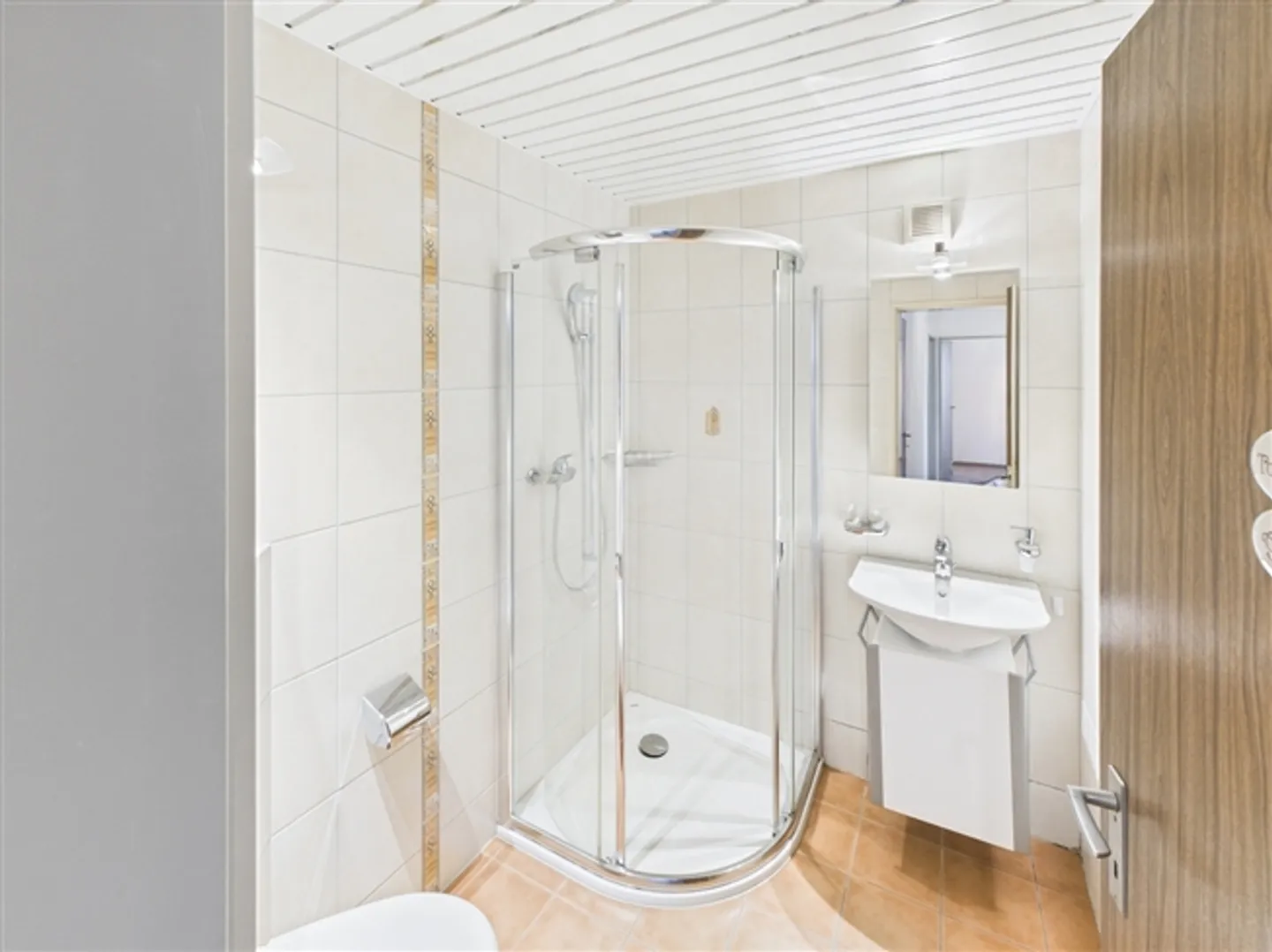 Charmantes Einfamilienhaus in Kriens - Foto 3 von 16