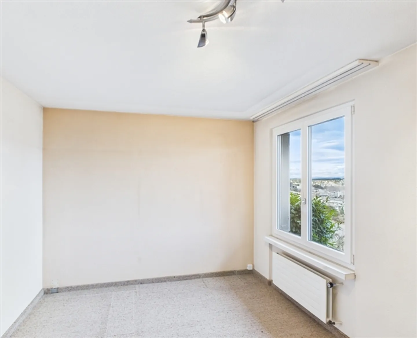 Charmantes Einfamilienhaus in Kriens - Foto 4 von 16