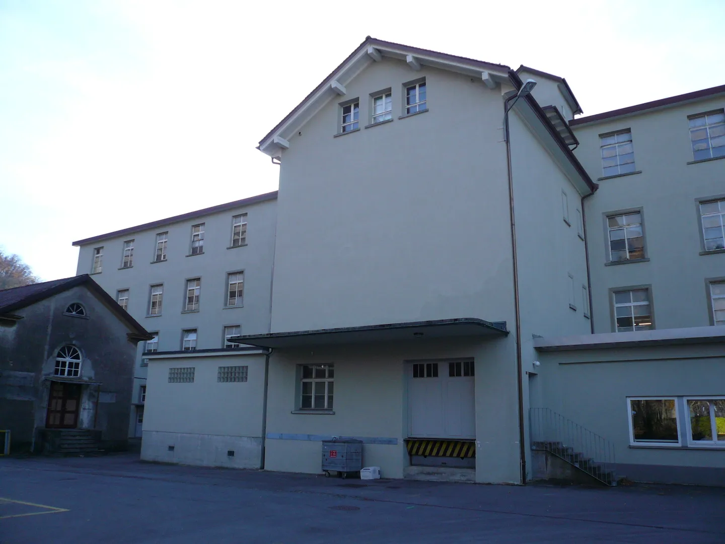 Espace commercial de 500 m2 divisible - Photo 3 sur 7