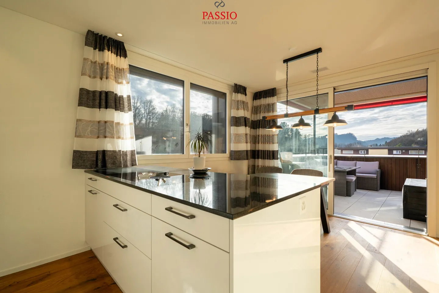 Moderno appartamento attico di 3,5 stanze con grande terrazza e vista panoramica - Foto 8 di 21