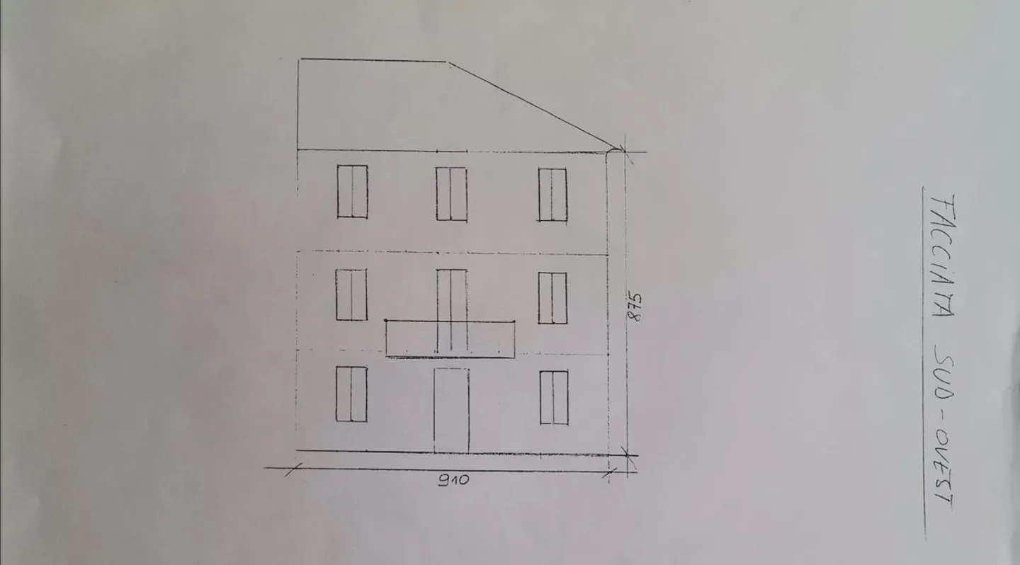 Charming Renovation Project in Bogno - Photo 9 of 13