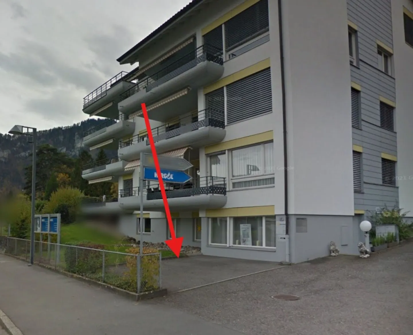 Aussenparkplatz in Hergiswil - Foto 3 von 4