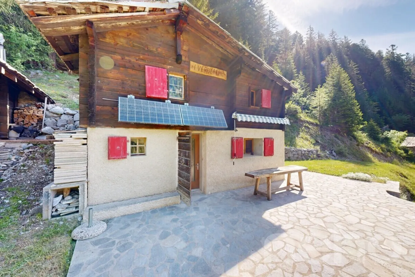 Mayen ristrutturato lungo un sentiero privato Savièse/Sanetsch facilmente accessibile - Foto 9 di 12