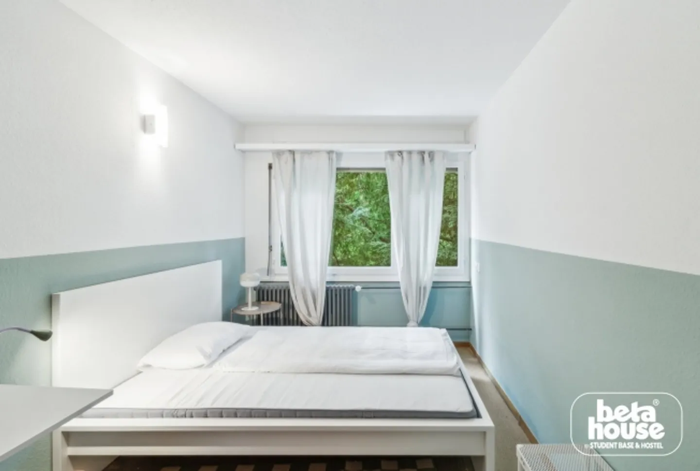 Betahouse incoming. - Photo 2 of 11