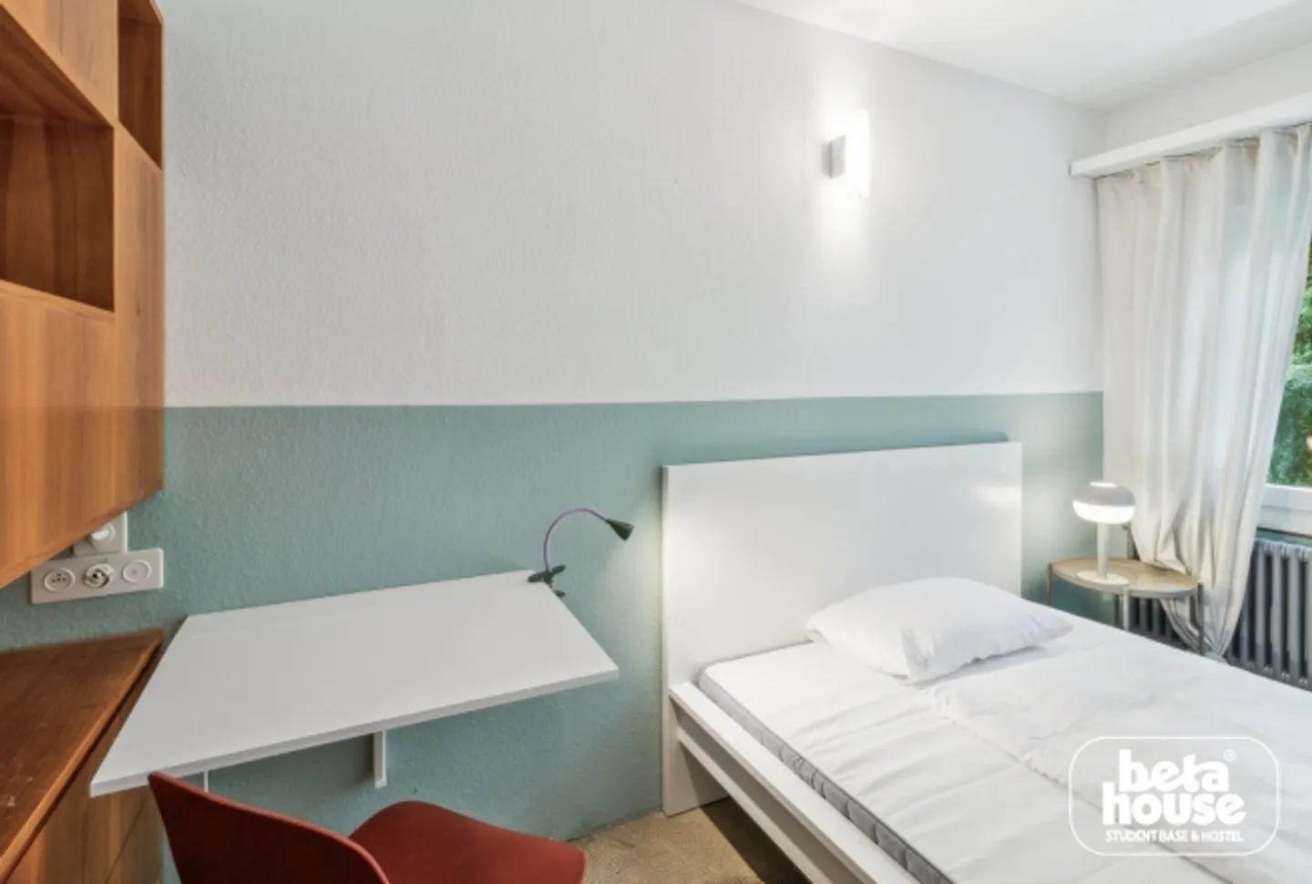 Betahouse incoming. - Photo 6 of 11