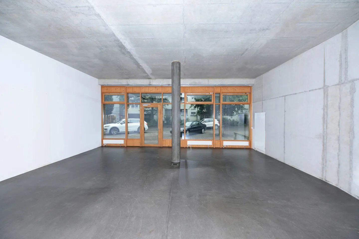Cercasi nuovo inquilino per locale commerciale (125m2) nello sviluppo "Innenstadt" nel centro di Langenthal - Foto 3 di 12