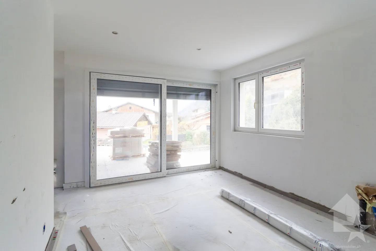Ampio appartamento di 3,5 locali di 98 m2 con loggia - Foto 2 di 12