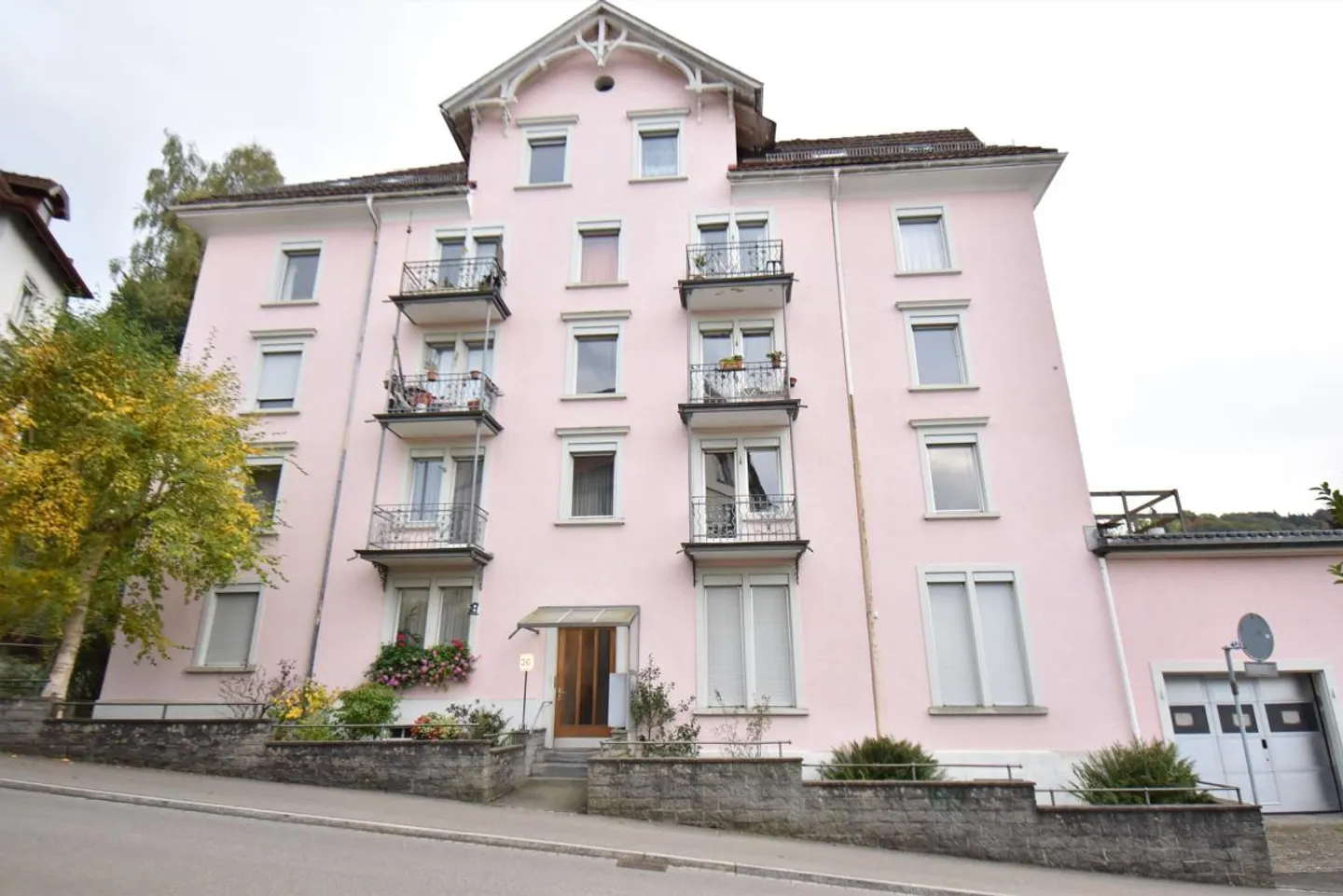Appartamento 4 locali, edificio storico, quartiere Ruhberg - Foto 1 di 5
