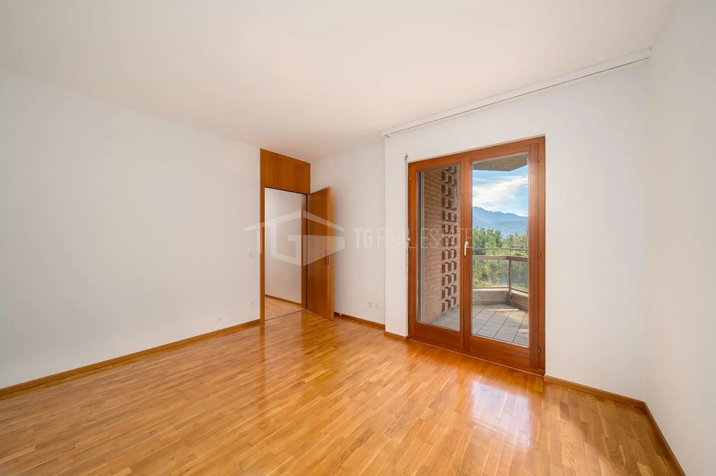 2,5-ZIMMER-WOHNUNG IN DER NÄHE DES BAHNHOFS - Foto 8 von 13
