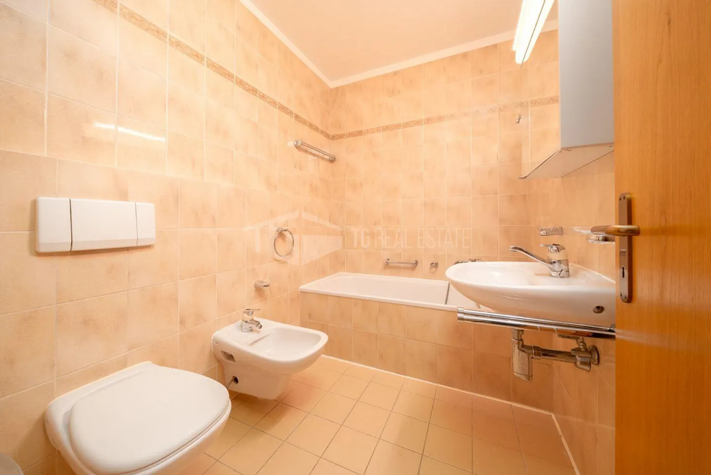 2,5-ZIMMER-WOHNUNG IN DER NÄHE DES BAHNHOFS - Foto 11 von 13