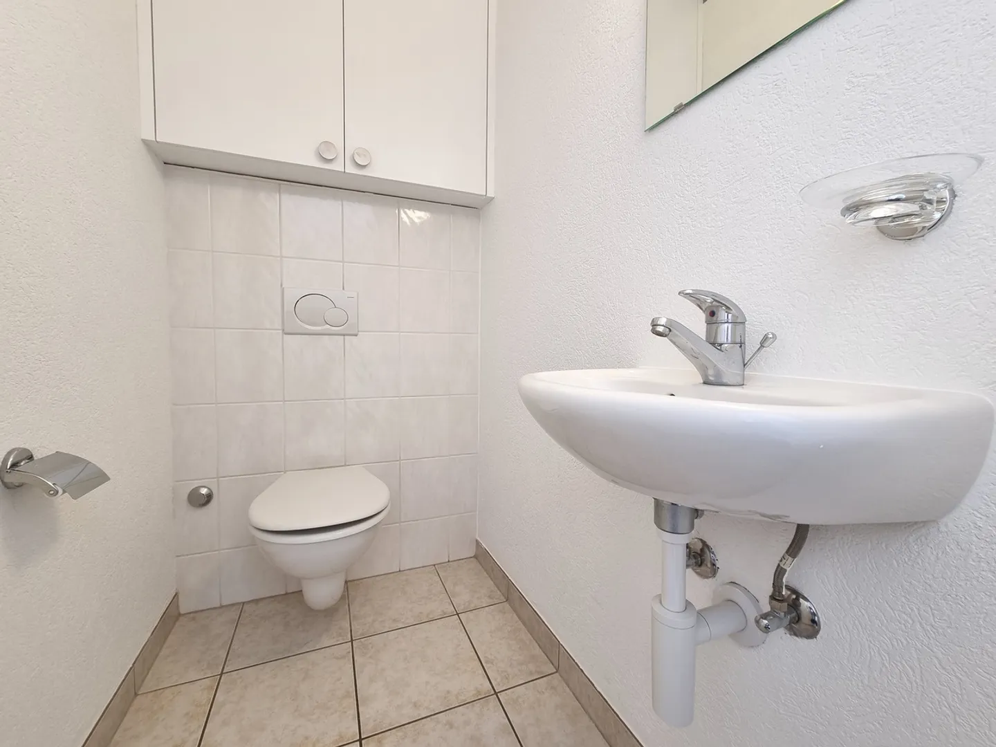 Incantevole appartamento di 3,5 locali nel centro di Aigle - Foto 8 di 13