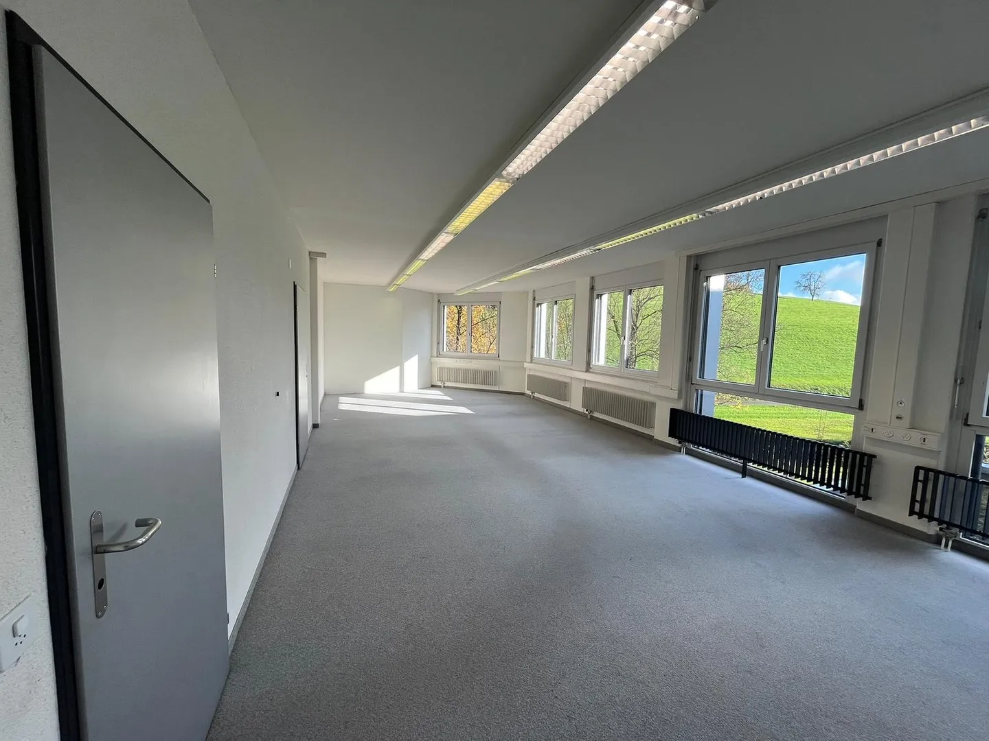 Ufficio bello e centrale in affitto - Foto 10 di 11