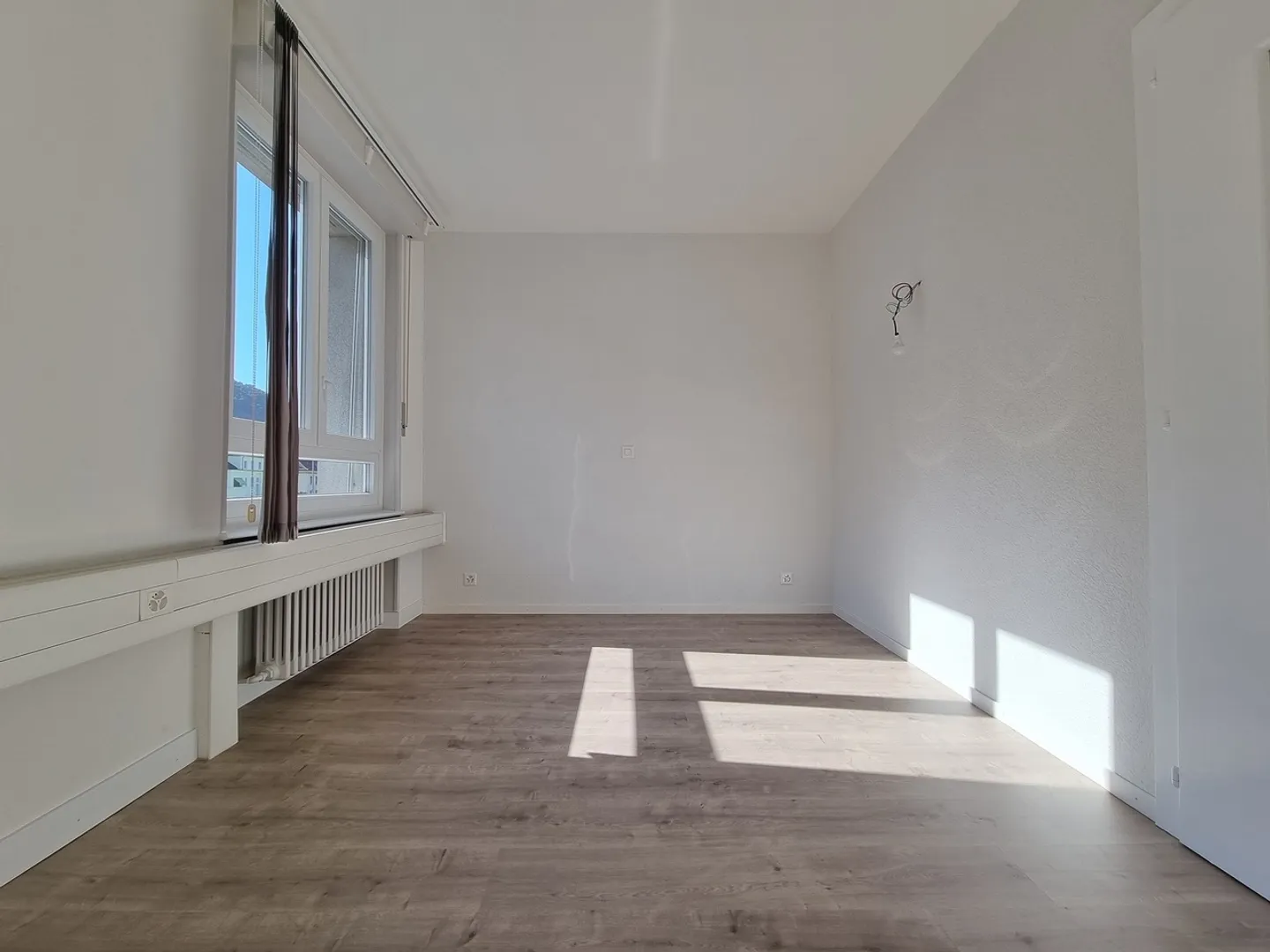 Incantevole appartamento di 3,5 locali nel centro di Aigle - Foto 11 di 13