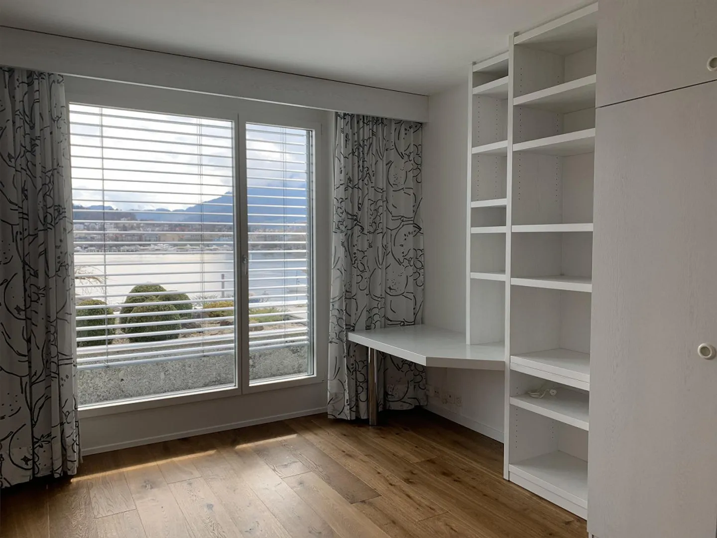 Appartamento da sogno con vista sul lago e sulle montagne - Foto 7 di 15