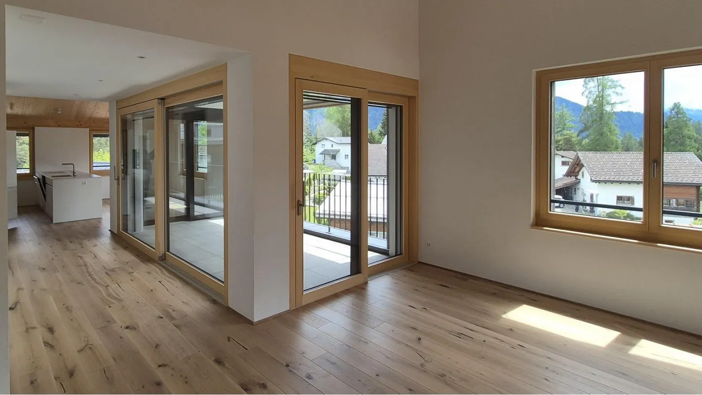 New Building - 4.5-Room Apartment in Laax - Photo 2 of 11