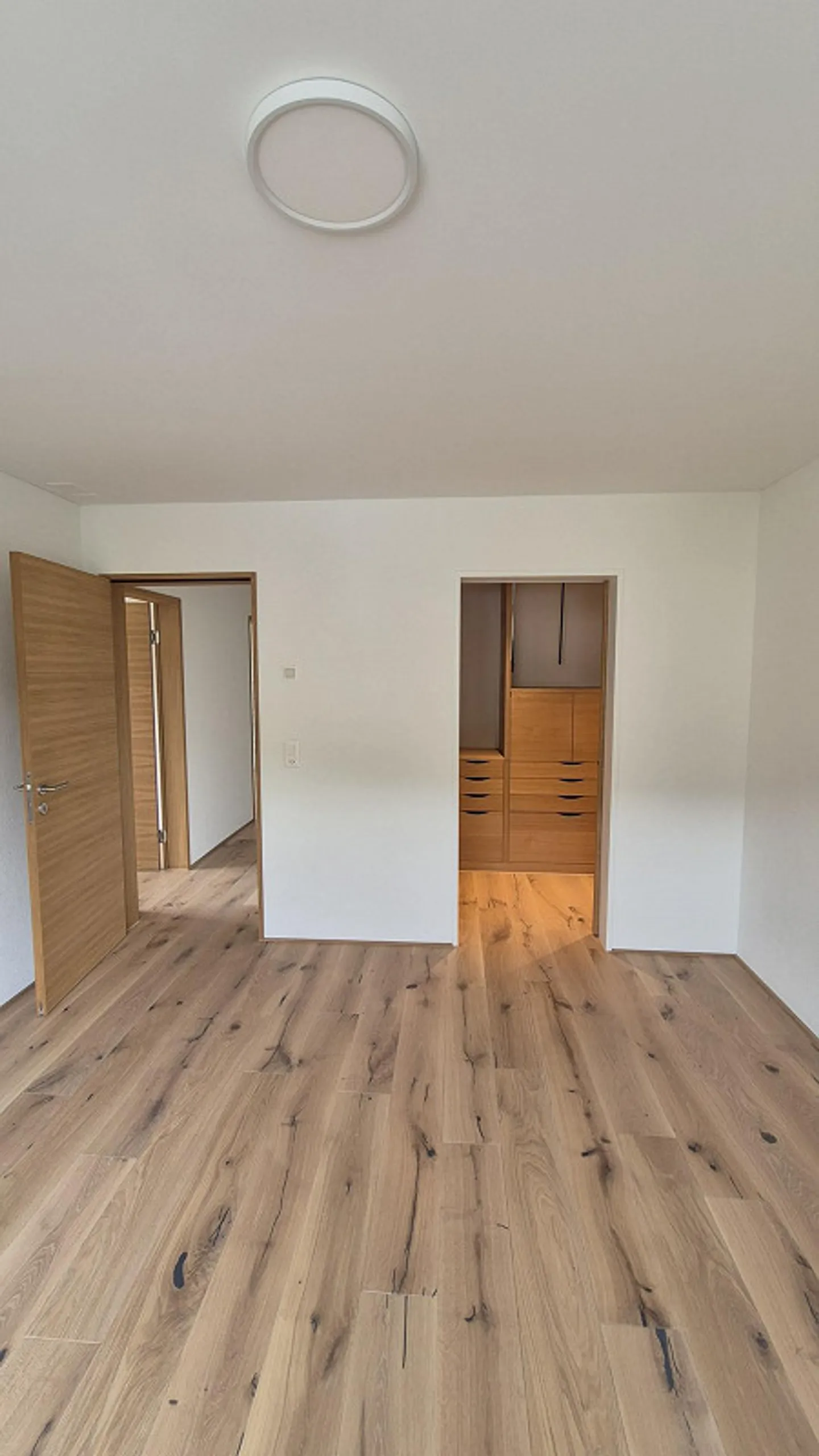 New Building - 4.5-Room Apartment in Laax - Photo 4 of 11