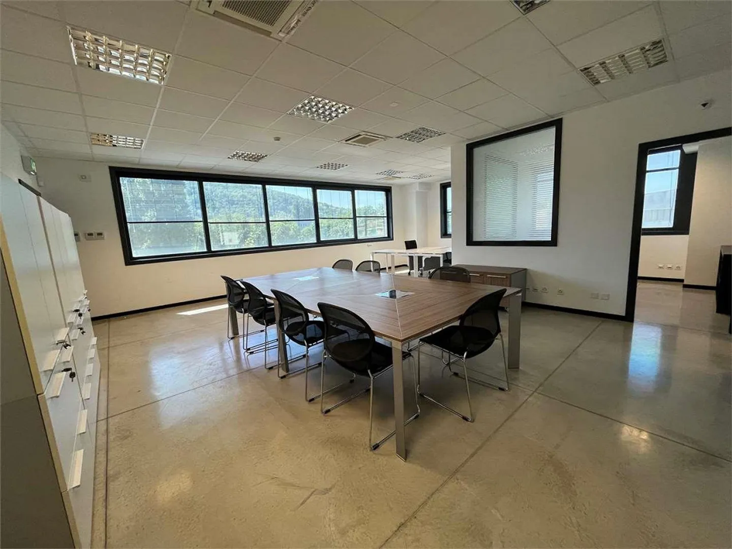 STABIO: MODERNI UFFICI VARIE METRATURE con posteggi - Foto 5 di 8