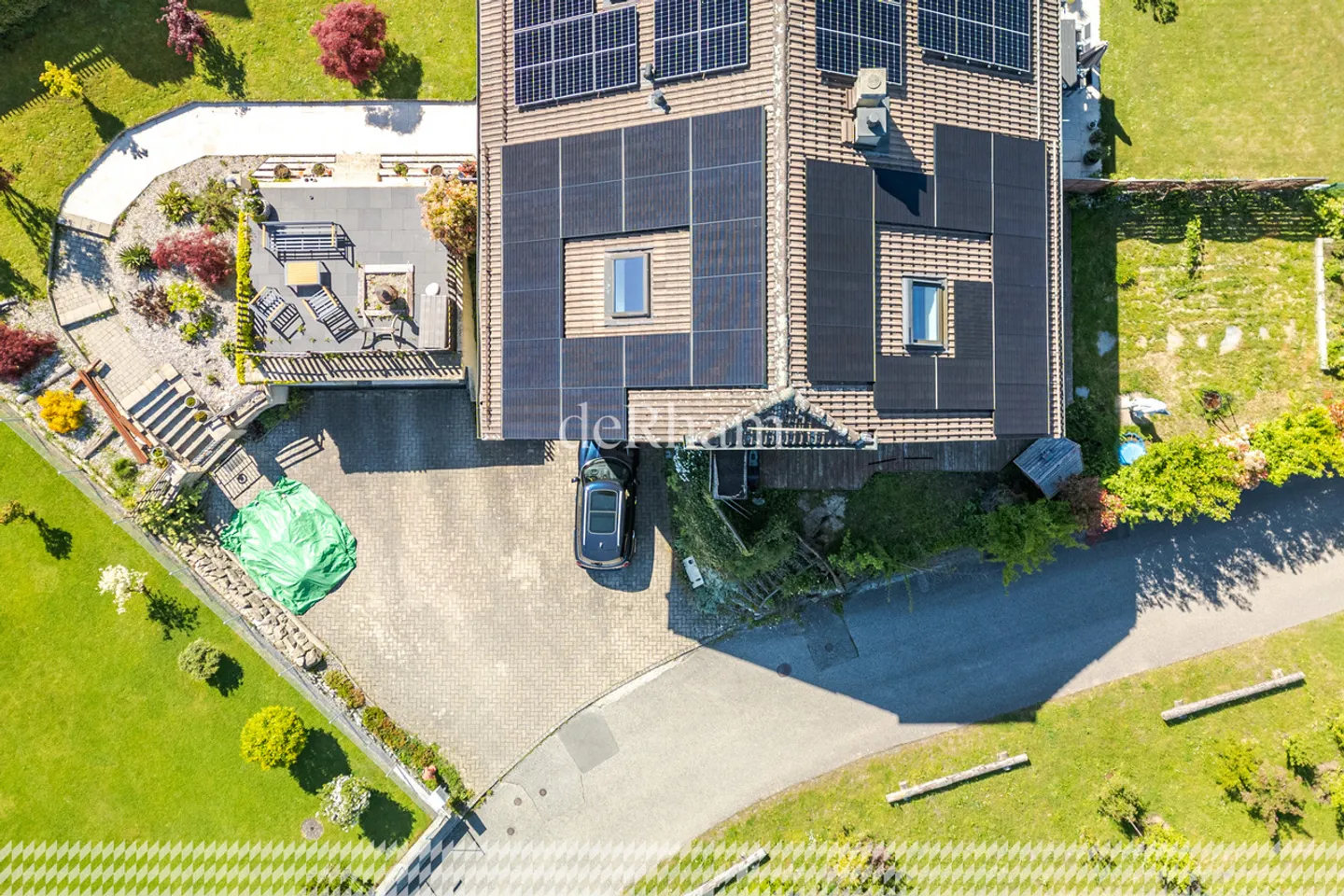 Charmantes Doppelhaus mit Garten - Foto 11 von 11