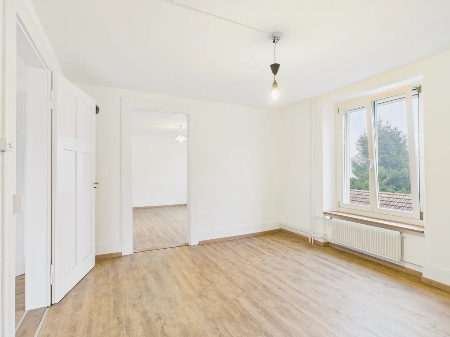 Appartamento 3.5 stanze a buon mercato, leggermente ristrutturato a Balsthal - Foto 4 di 11